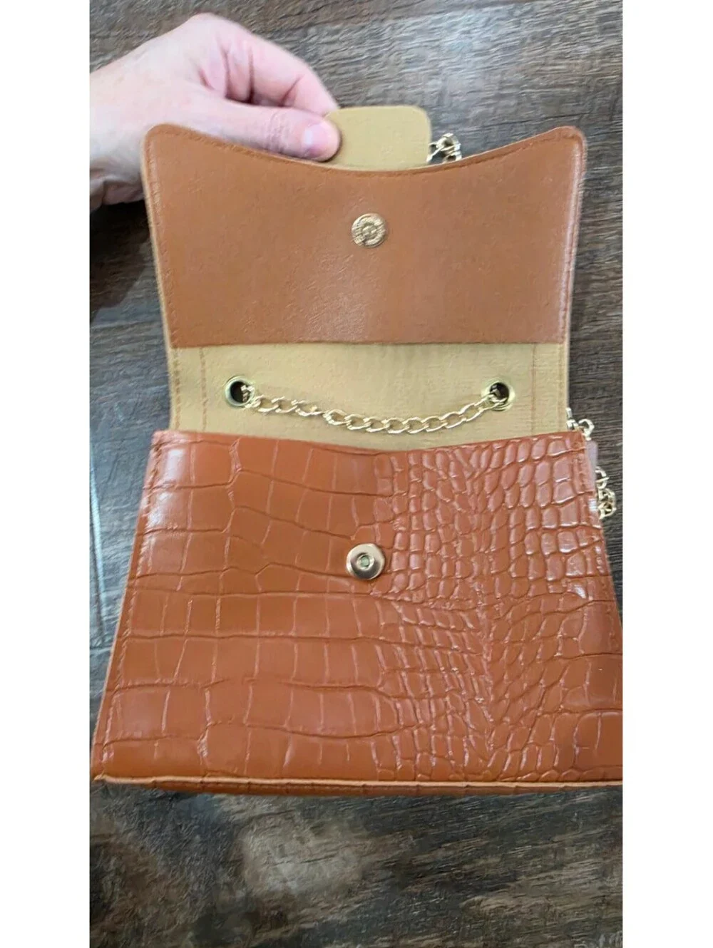 N/A this stylish